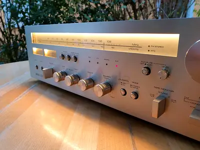 AKAI STEREO RECEIVER AA1050 (vintage)