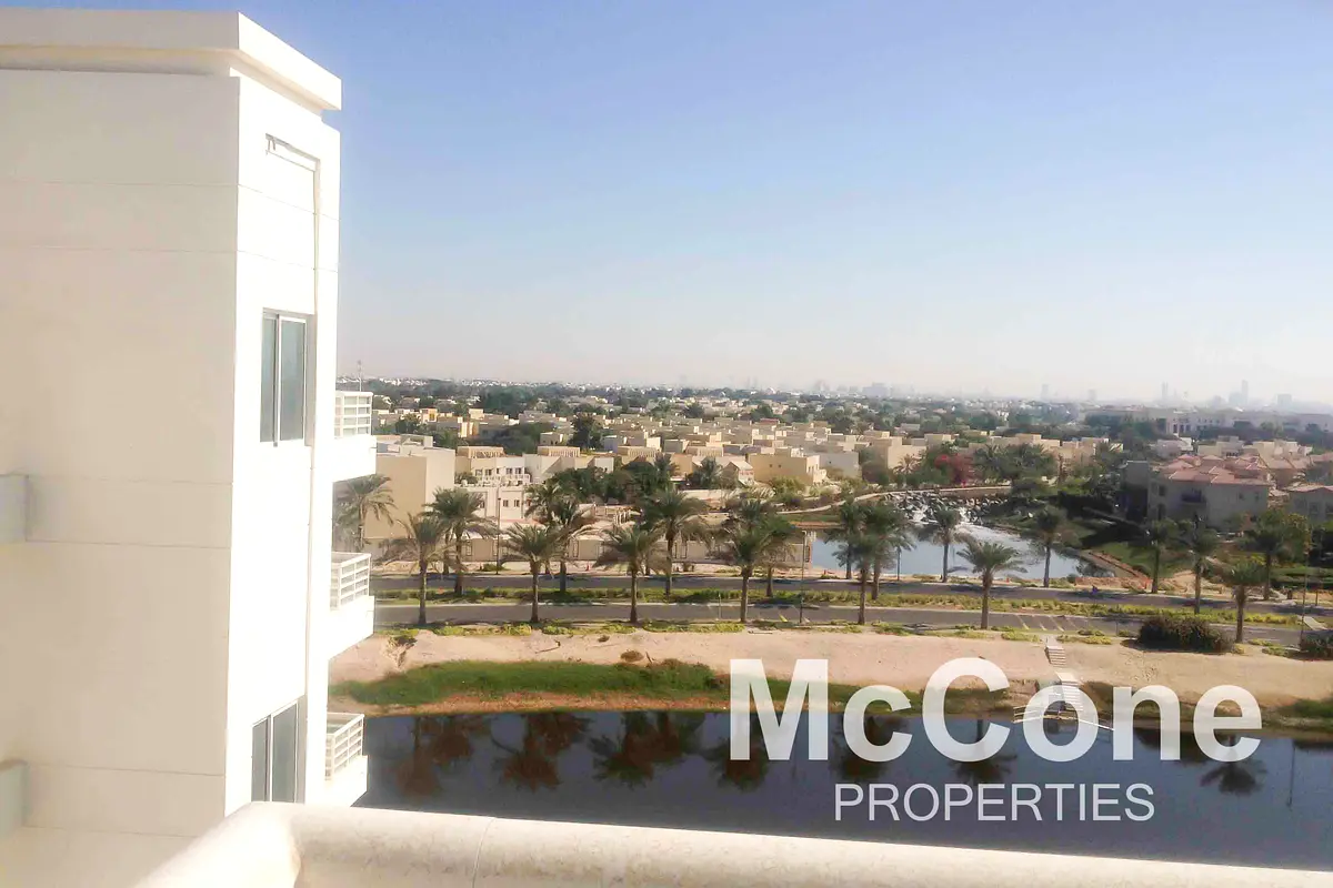 Corner Unit | Lake View | Ready to Move In