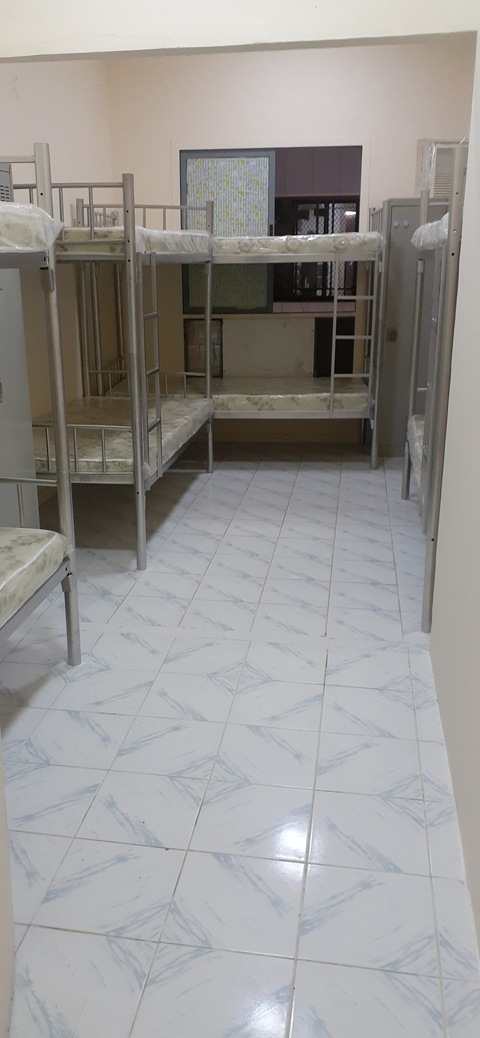 Bedspace / Room Available for Educated People near Sharaf DG Metro (Al Fahidi)