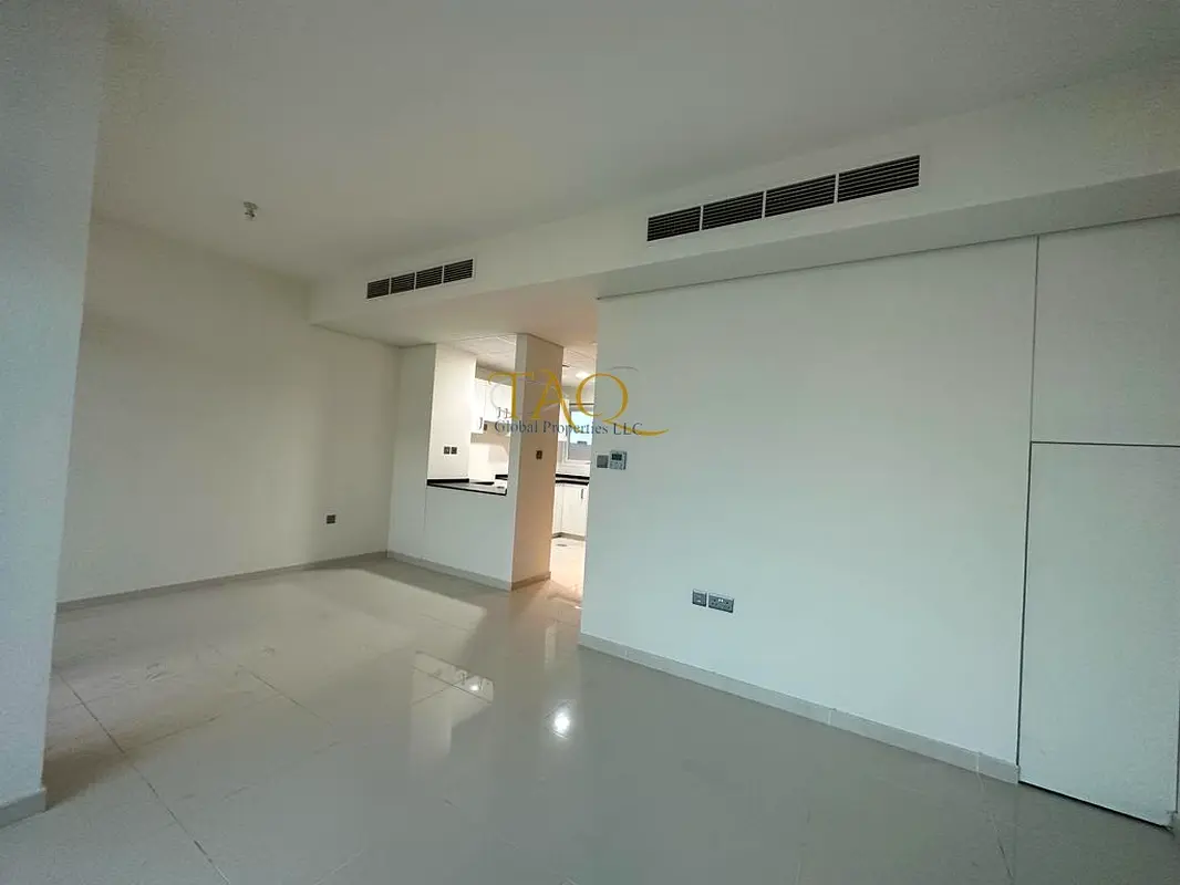Single Row| 3 Bedroom| Unfurnished | Desert View|