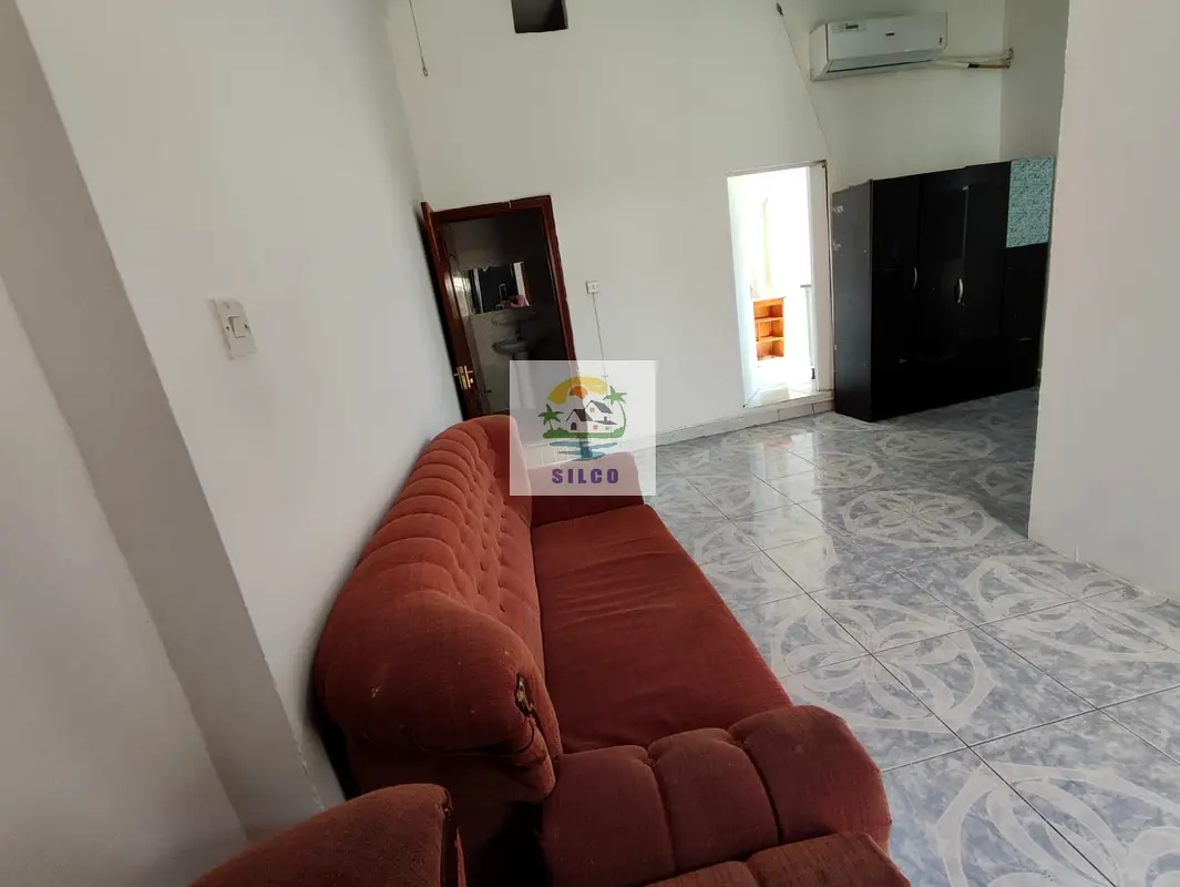 \\\Cozy Studio Flat with Split AC for Rent\\\