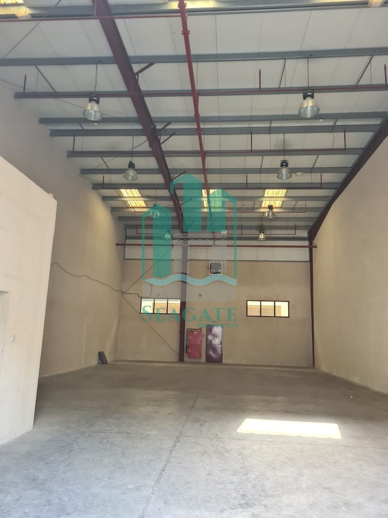 30,000 square feet excellent warehouse in Al Quoz Industrial Area 2