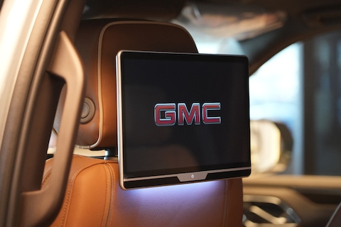 GMC Yukon BH Edition 2023 GCC 0km //Active Steering Assist //Rear Screens //360-View
