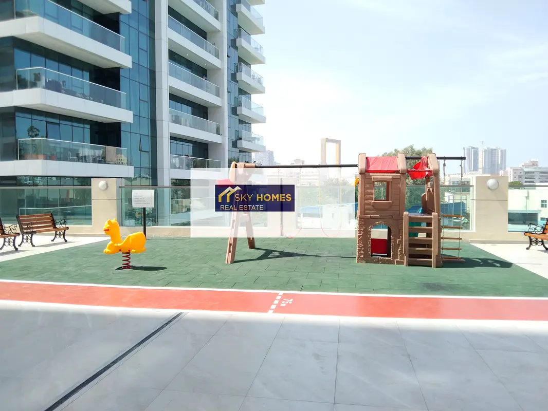 LIMITED OFFER/LUXURIOUS BRAND NEW 3 BR APARTMENT CLOSE TO METRO