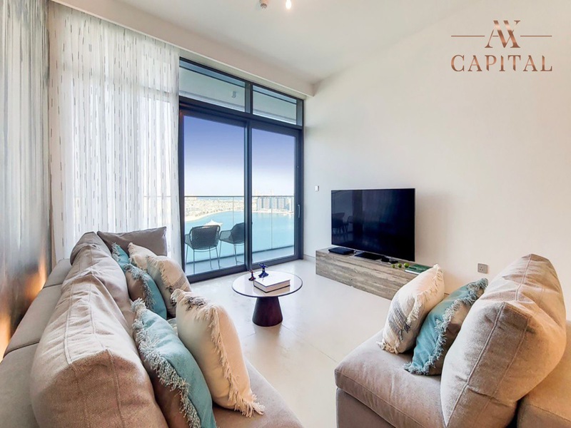 Full Palm View | Upgraded | Spacious 2 Bed
