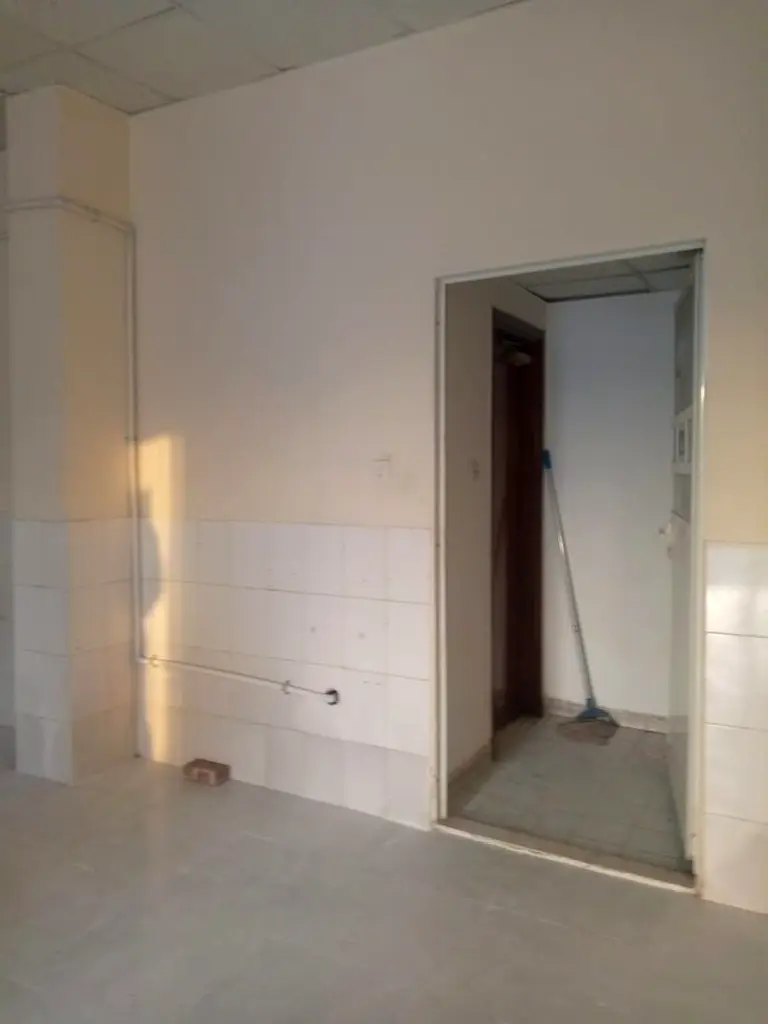 LARGE SIZE SHOP AVAILABLE FOR RENT IN MOROCCO CLUSTER 59,000/-