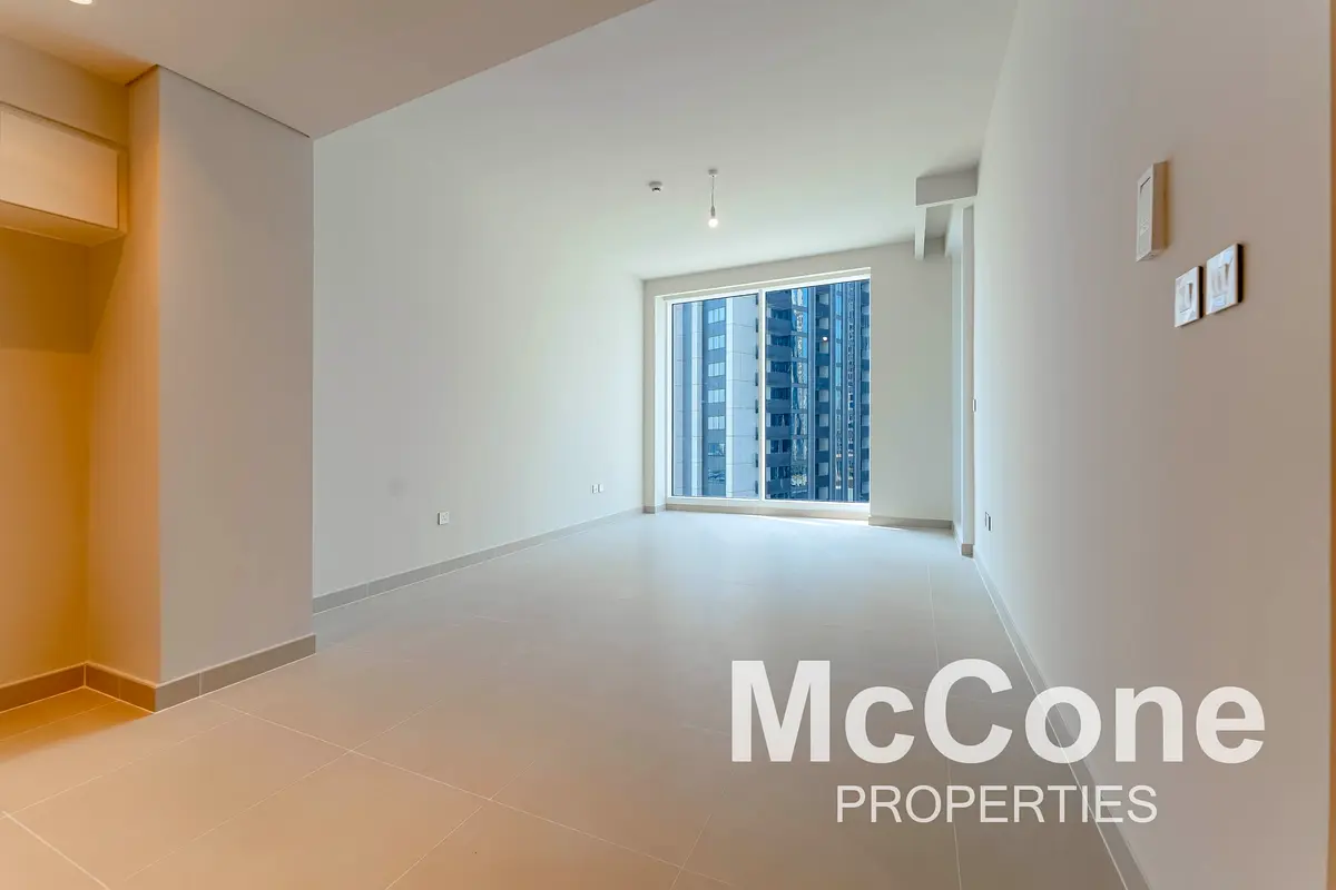 Park View | Bright and Spacious | Brand New