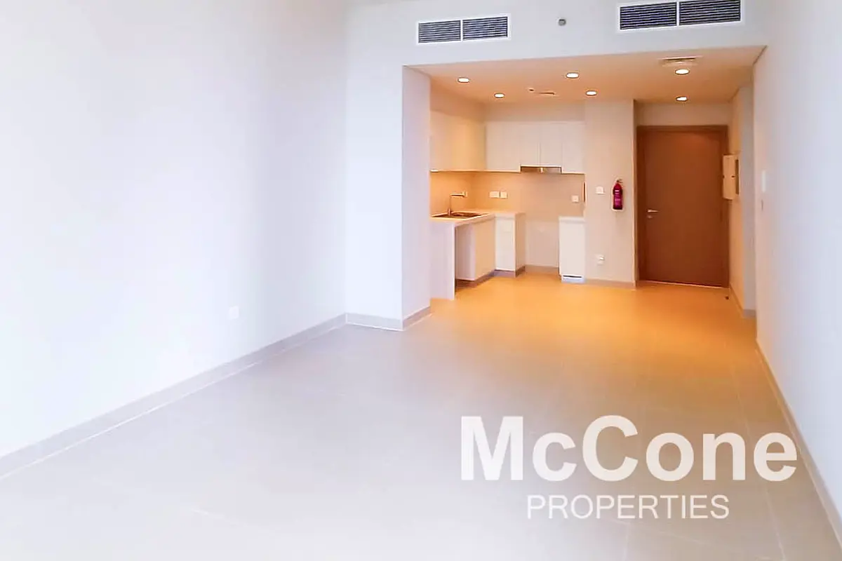 Chiller Free | Water and Park View | Spacious