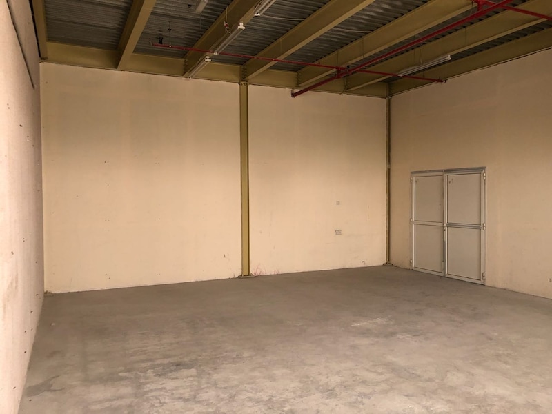 390 sqft Economical storage warehouse in Al Quoz Area (HA))