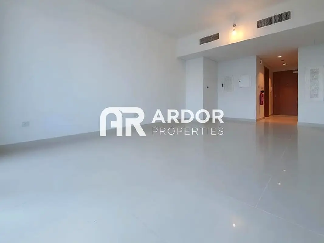 Brand New Unit | Balcony |  Free Parking