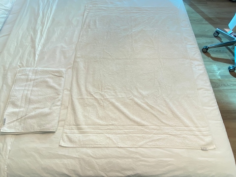 Tonrose Bath Towel 140x95cm