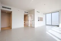 Spacious Apt W/ Unique Layout | Sea View