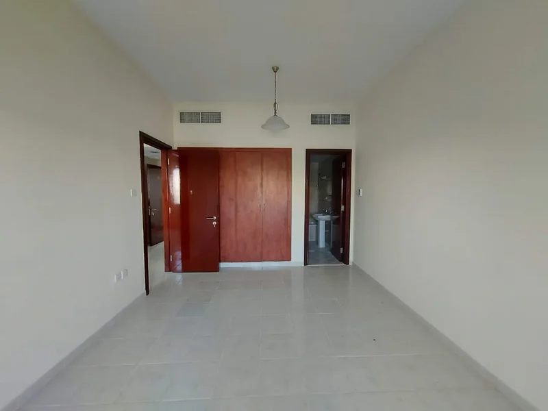 1 BEDROOM WITHOUT BALCONY IN MOROCCO CLUSTER | VACANT ON TRANSFER | SELLING PRICE 300K