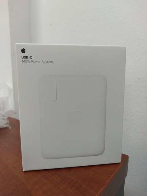 Apple 140W USB-C Power Adapter (MLYU3AM/A) White