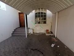 Spacious 3bhk private entrance in town centre