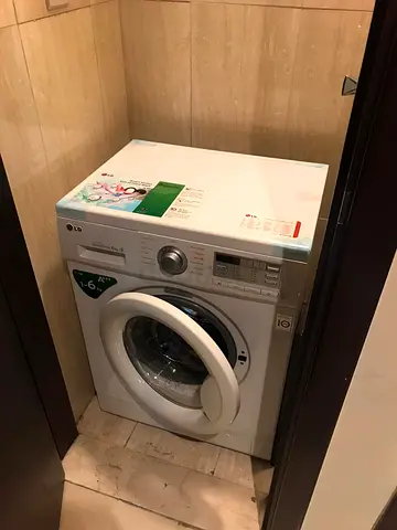 LG 6 Kg 1000 RPM Front Load Washing Machine, White - F10B8NDP25 FREE DELIVERY +WARRENTY