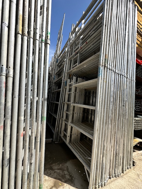 Aluminum Scaffolding used and new