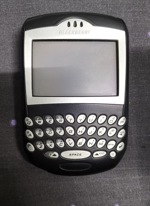 Blackberry 7290 Retro Smartphone