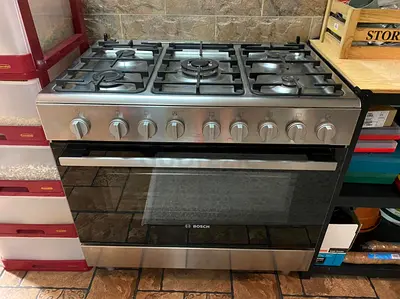 Bosch 90X60 cm 5 Gas Burners Gas Range Cooker, Stainless Steel – HGI12TQ50M FREE DELIVERY +WARRENTY