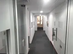 Full Floor At Metro Glass Building