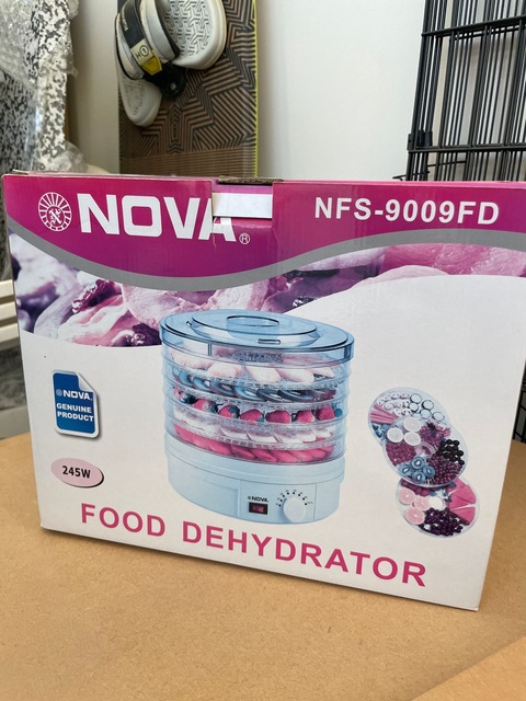 Nova 5-Tray Food Dehydrator (Used once!)