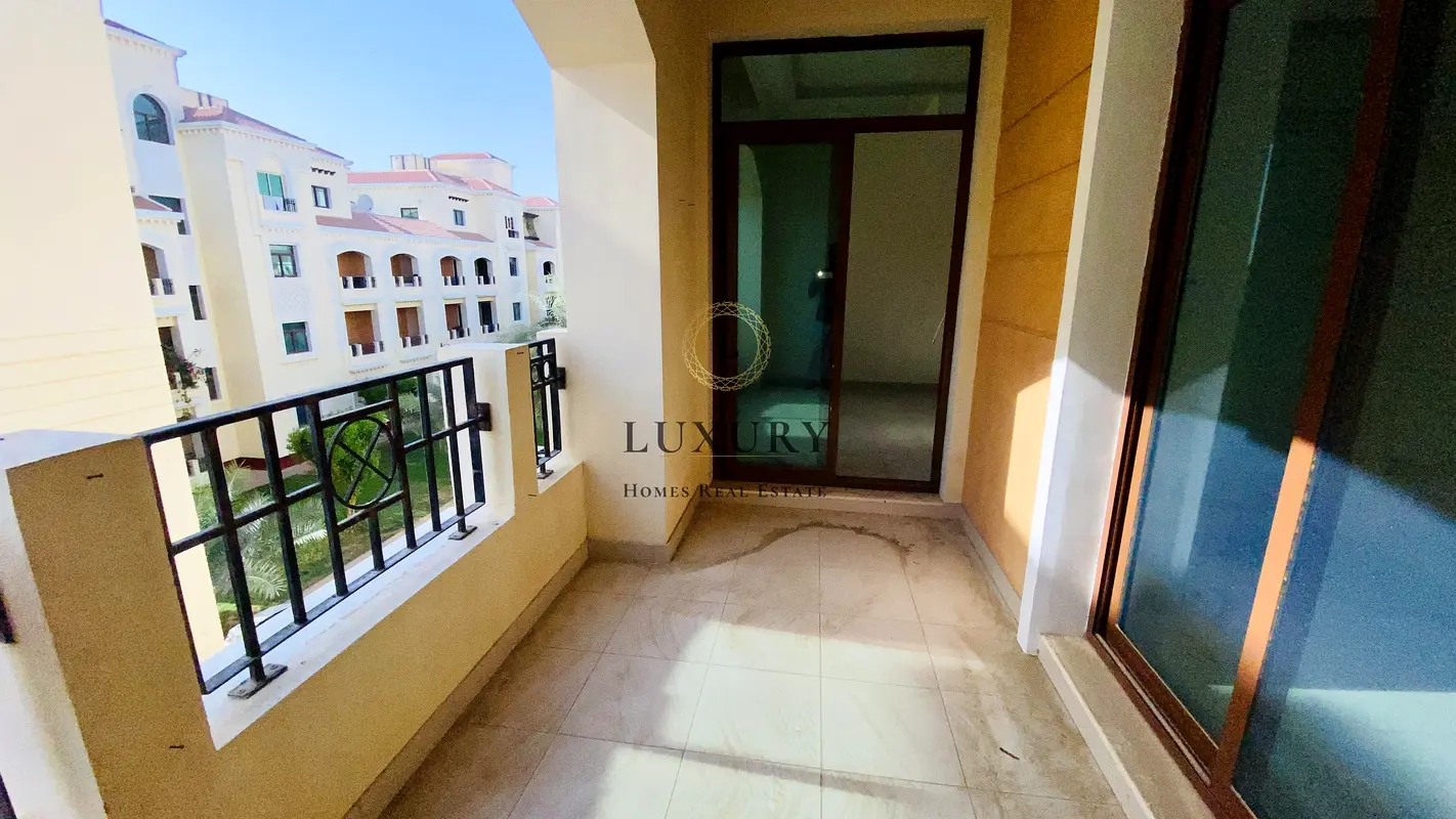 Ref 6894 Good Location Street View Balcony and Maid room