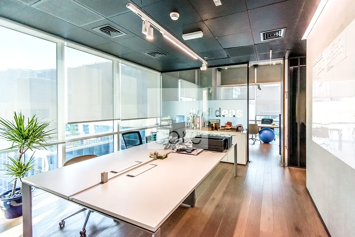 Fitted and Partitioned | Mid Floor | 11 Parking