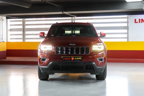 AED 1,095 monthly | Agency Service Contract | Flexible D.P. | Jeep Grand Cherokee Laredo 4x4 2015