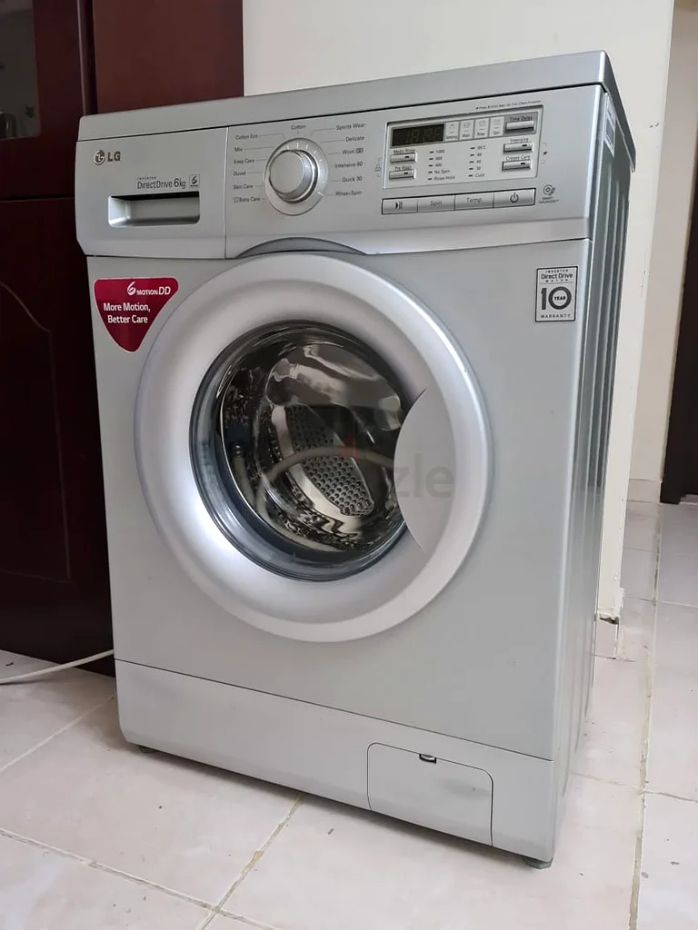 غسالة LG F10B8NDP25 (6 كجم، 1000 لفة في الدقيقة، فضية) توصيل مجاني + ضمان632442120652821117