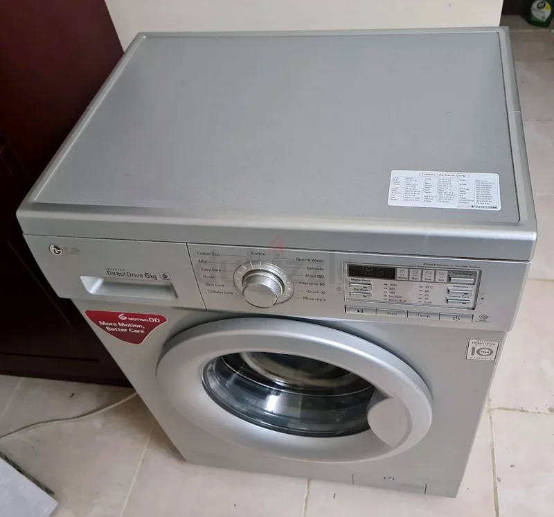غسالة LG F10B8NDP25 (6 كجم، 1000 لفة في الدقيقة، فضية) توصيل مجاني + ضمان63244212065282111