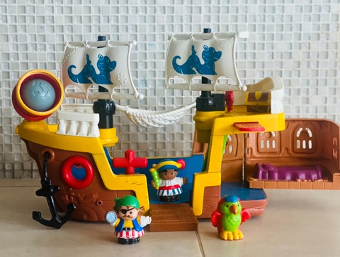 Fisher-Price Toy Pirate Ship