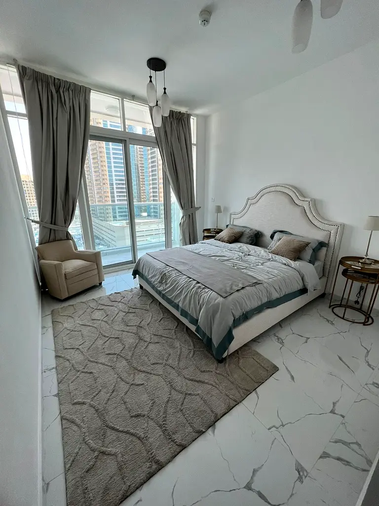 A great opportunity to seize a luxurious residential apartment