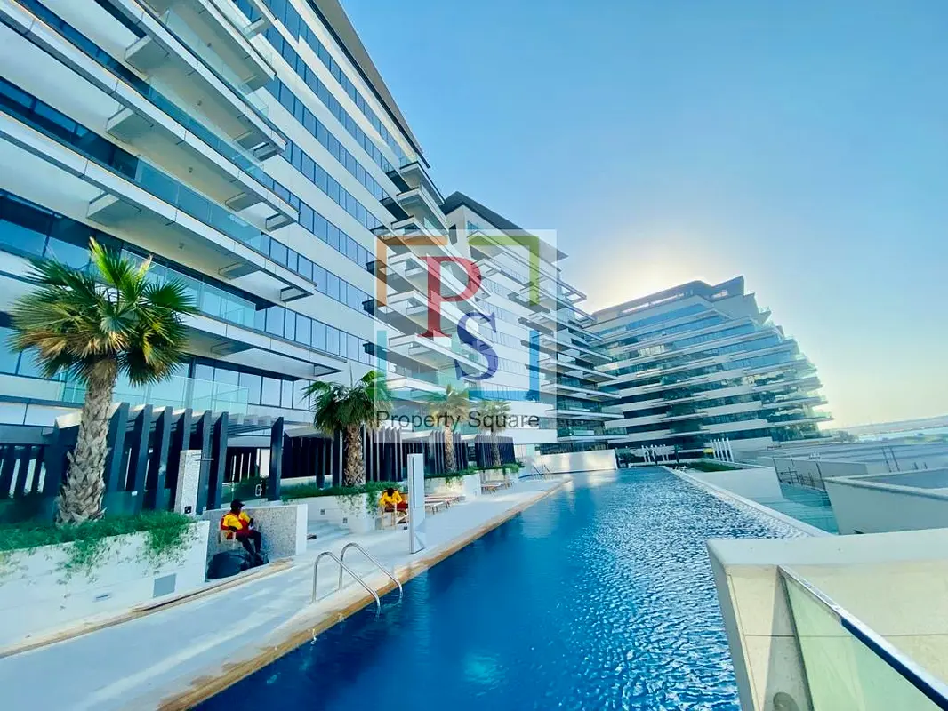 Exquisite  Prestigious ! Popular Location! Super Spacious !