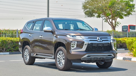 Mitsubishi montero 2022. Montero Sport 2023. Митсубиси Монтеро 2023 фото эмираты.