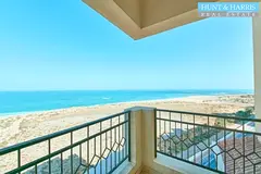 Exclusive - Sea View Apartment - With Large Balcony