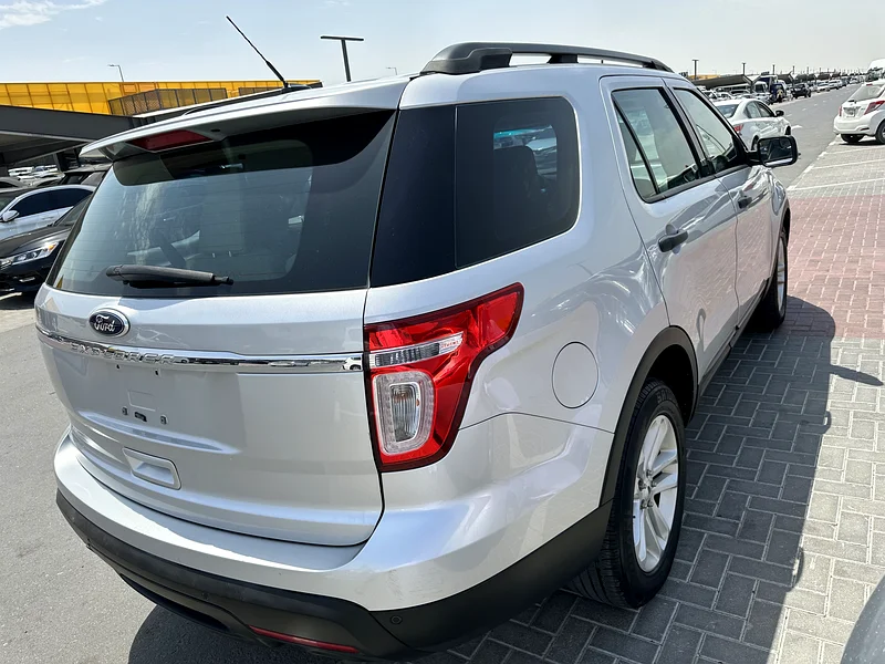 ford Explorer 2013 silver color GCC calen car63156041630337114