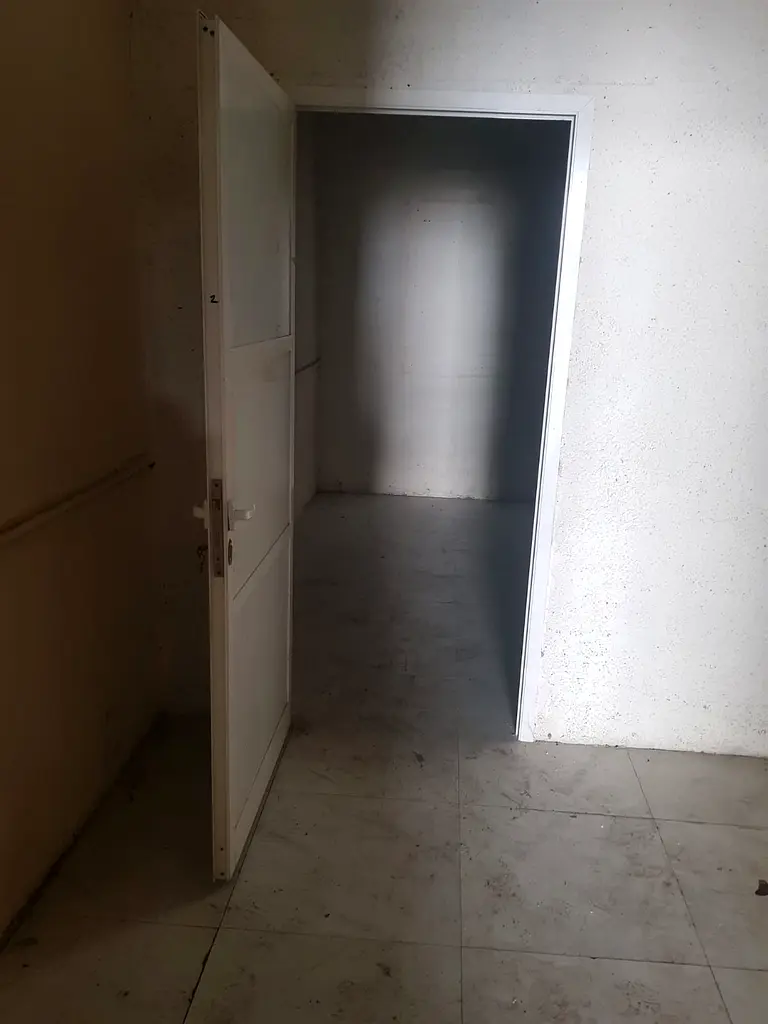 Shubra for rent in Industrial Area 11. A very special location and a reasonable price