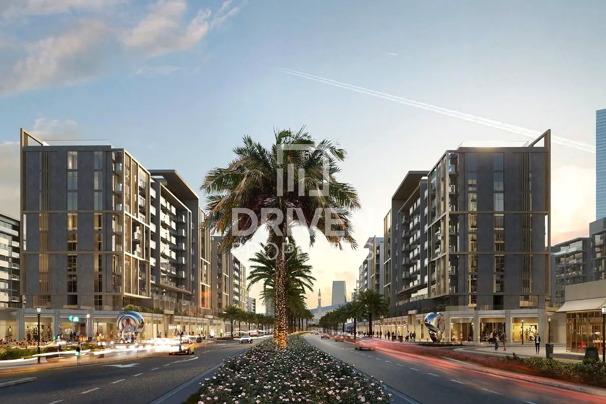 Prime Location  Huge Retail W/ High ROI