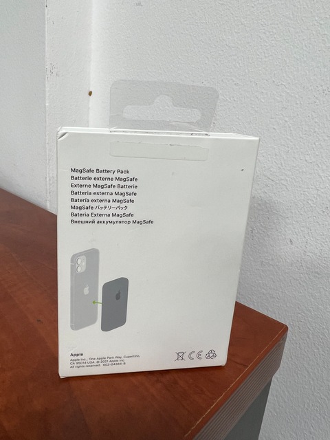 Apple Battery Pack MagSafe (MJWY3AM/A) White
