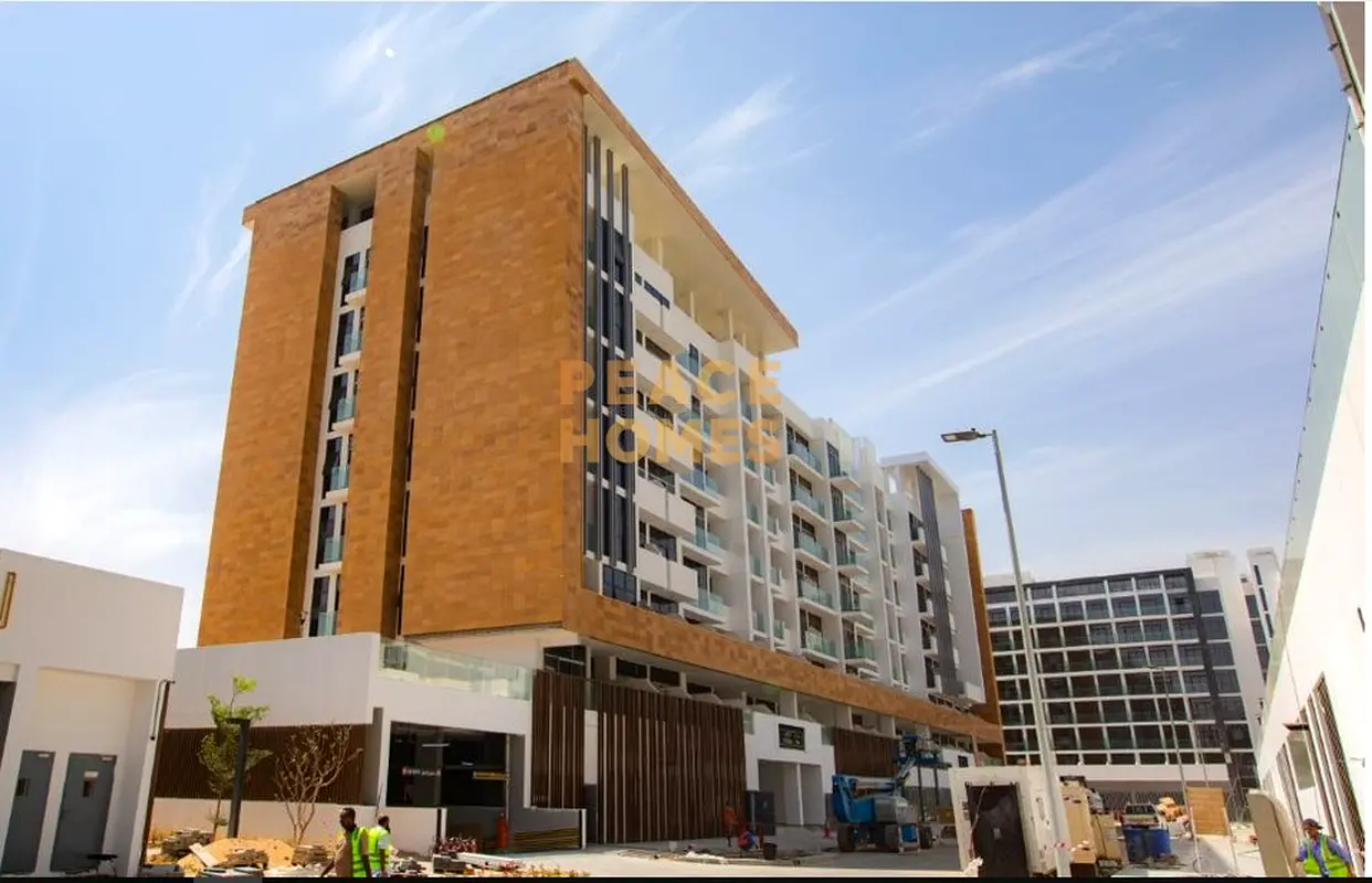 CHEAPEST| READY| RETAIL FOR SALE