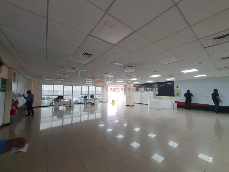 Standalone Showroom | Warehouse | Near SZR