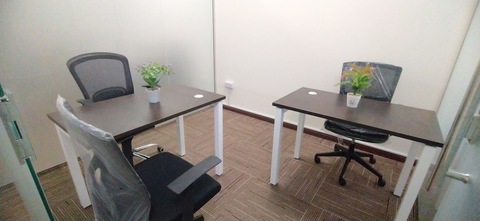 SMART, PRIVATE, PRESTIGEOUSE, FURNISHED  SERVICED OFFICES WITH EJARI, FREE DEWA, INTERNET, CHIL