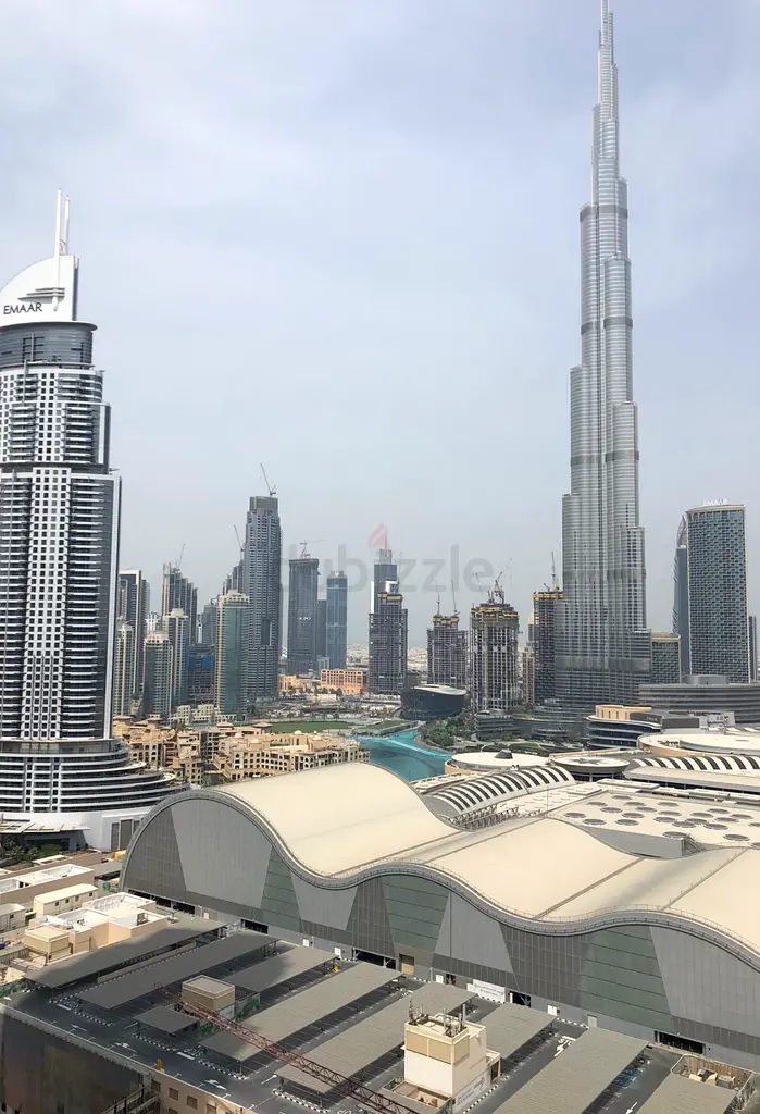 2 bedroom apartment with 2 balcony and 3 bathrooms