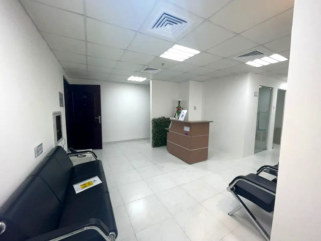 To rent a large office. 1600 feet ready for rent