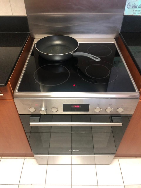 Bosch Free Standing 60cm Full Electric Cooker, HKQ38A150M, TOUCH PANAL FREE DELIVERY+WARRANTY