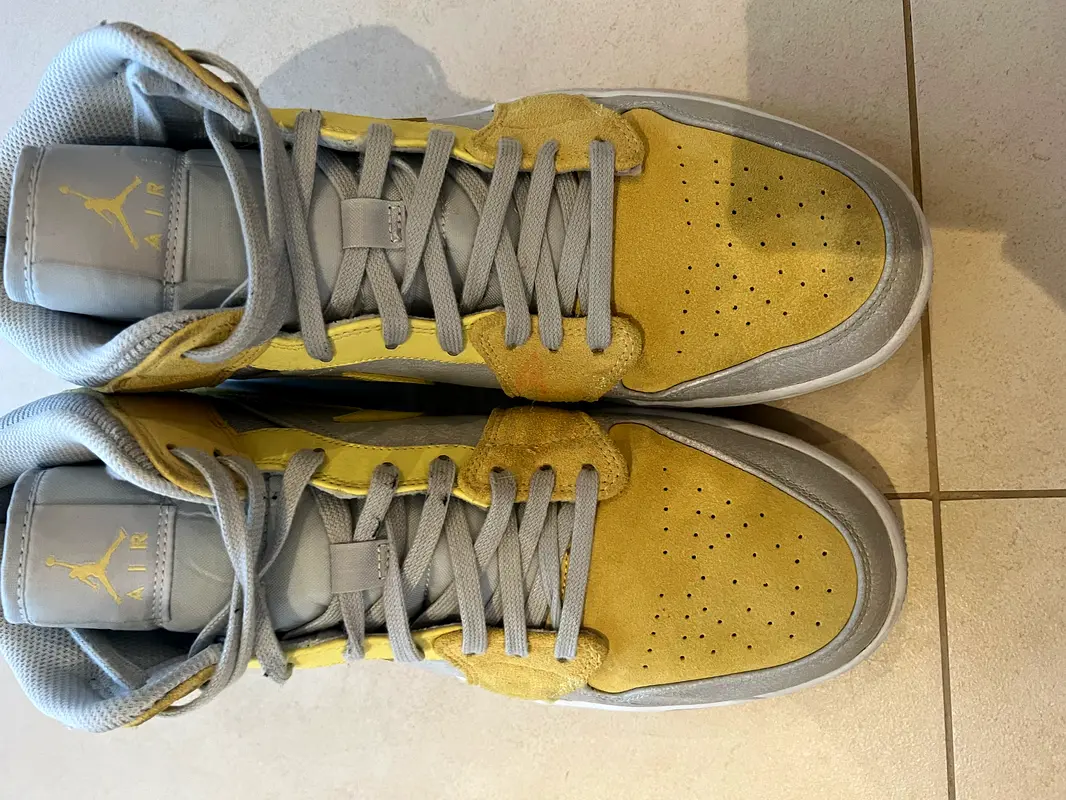 mixed textures jordan 1