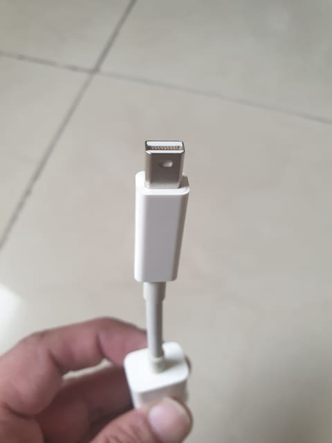 APPLE Firewire to Thunderbold Cable