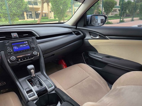 Honda Civic 1.6 LX 2020 GCC Specs (FSH / Under Warranty  Service Contract)