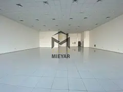 Open Spaces On The Public Street Two Months For Free