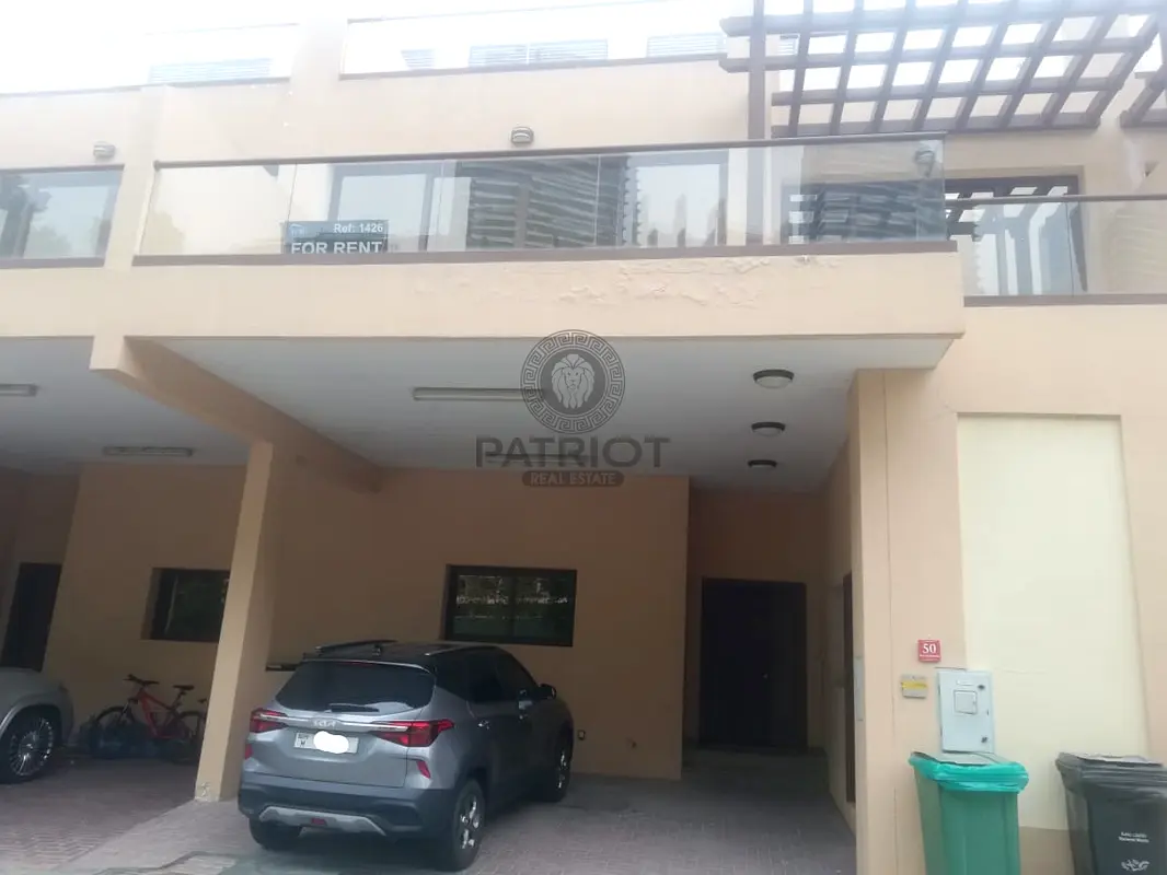 SINGLE ROW | READY KITCHEN | PARK FACING